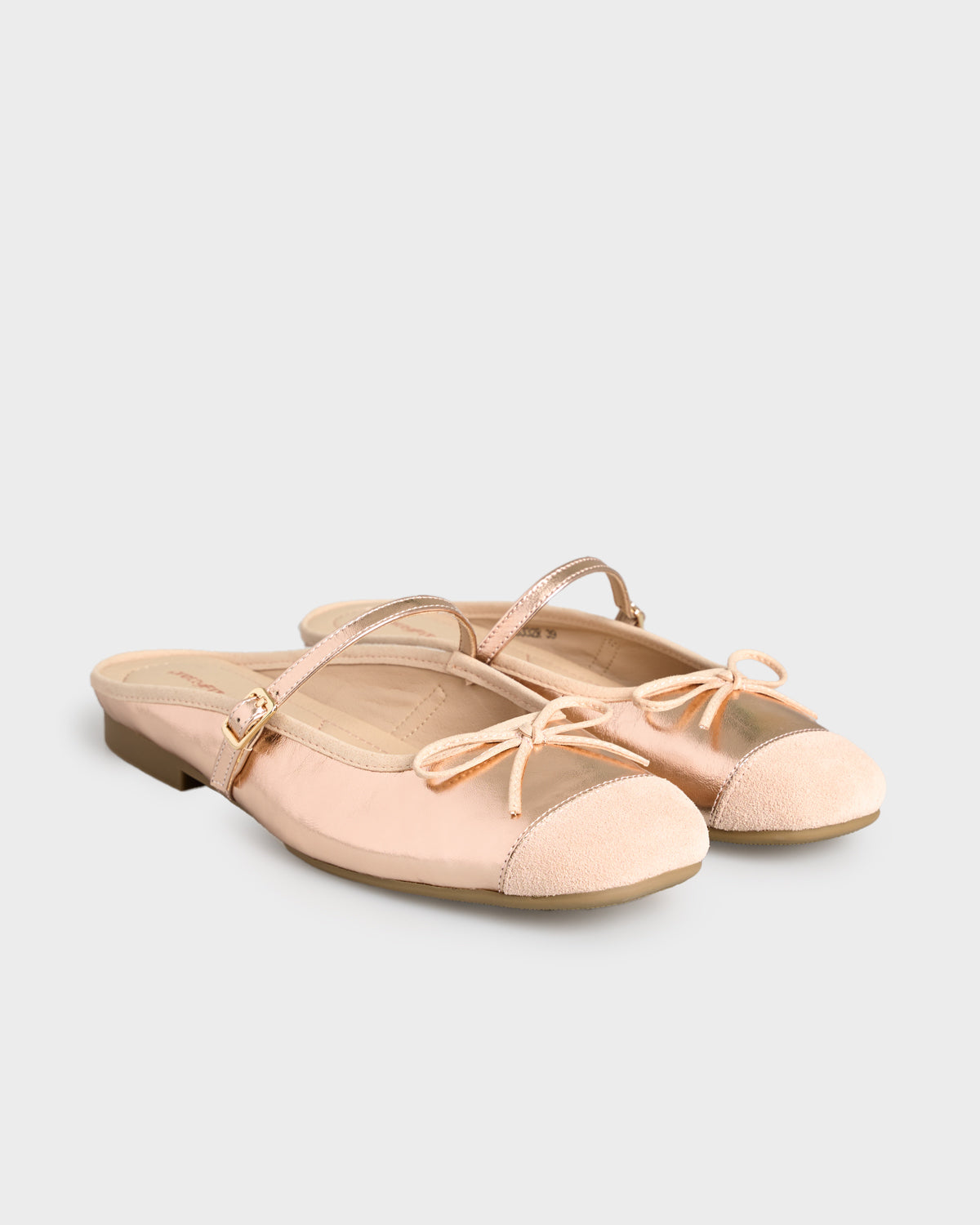 #Color_Rosegold