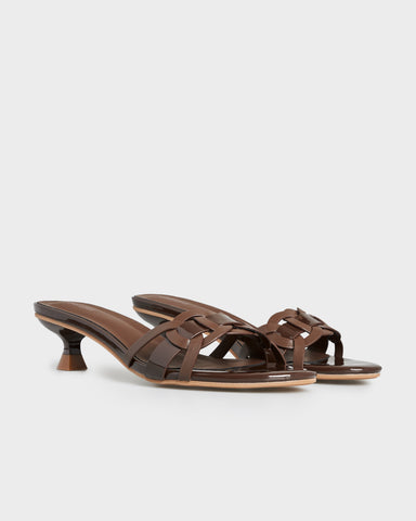 Yami Sandals
